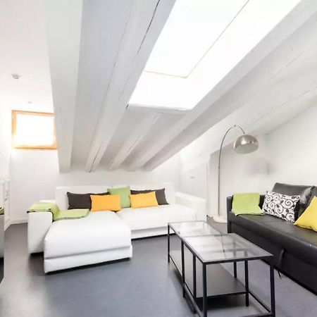 Cute Apartment In The Heart Of Madrid Buitenkant foto