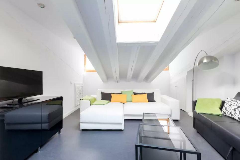 Cute Apartment In The Heart Of Madrid Buitenkant foto